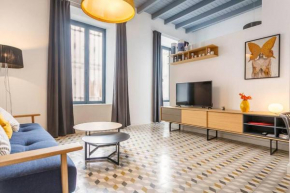 Pop Art, 2BD ground Central Apartment